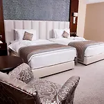 Grand Aras Hotel & Suites