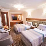 Grand Asiyan Hotel