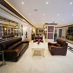 Grand Asiyan Hotel