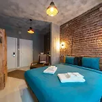 Classy Furnished Studio In The Heart Of Karakoey