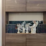 Zendy Suite Hotel