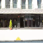 Hhk Hotel Downtown