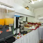 Le Safran Palace Hotel
