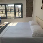 Nearby Taksim Spacious Flat With Duble Bed