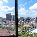 Kaplan Cosy Flat - All Air Conditioned & Heated 3 Bedrooms In The City