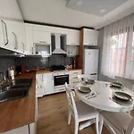 Delight Kartal Apartment