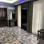 Arcadia Suit Taksim