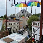 Kaki Hostel