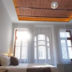 Adamantides Hotel