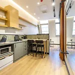 Upside Apartments