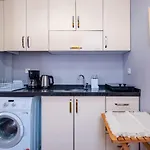 Spectacular Flat Near Bagdat Street In Kadikoy