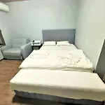 Central Long Stay Apartments