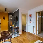 Superb Flat With City View And Terrace In Beyoglu