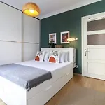 Vibrant Flat With Balcony In Sisli