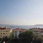 An Elegant 2 Bedroom Apartment With Stunning View