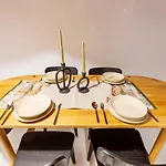Delightful Flat In Sisli With Central Location