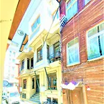 Frame Apartments