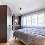 Modern Flat Close To Istiklal Street With Balcony