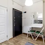 Central And Modern Flat Near Flower Passage