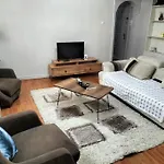 Oezcan Sisli 02