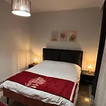 Peaceful And Perfectly Located Apartment In Cihangir