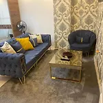 L\'Elegance De Jjm