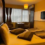 Lider Hotel
