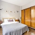 Exceptional Flat With Balcony In Sisli