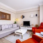 Colorful Modern Flat With City View 5-Min Walk To Istiklal Avenue In Beyoglu