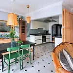 Missafir Flat With Bosphorus View In Rumeli Hisari