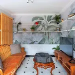 Missafir Flat With Bosphorus View In Rumeli Hisari