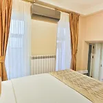 Hanende Hotel