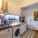 Vibrant Flat In Cihangir With Central Location
