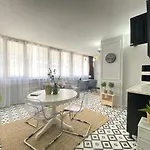 Refreshing And Central Studio Flat In Kabatas