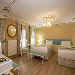 Villa Paradiso Hotel