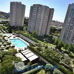 Vibrant Residance Flat With City View In Umraniye