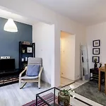 Amazing Flat Close To Kabatas Ferry Station