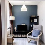 Amazing Flat Close To Kabatas Ferry Station