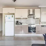 Refreshing Apartment In Beyoglu
