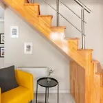 Distinguished Flat 650 M To Galata Tower