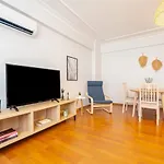 Splendid Flat With Central Location In Sisli