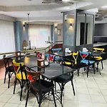 Hotel Oz Villa