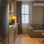 Historic 2 Bedroom Galata Apt-Heart Of Istanbul Kuledibi 1