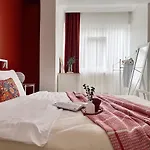 Charm And Cosy 2Br Apartment