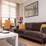 Fascinating Apartment Near Nisantasi And Trendy Attractions In Besiktas