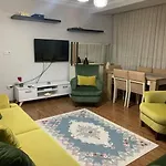 2 Bedroom 5 Bed Peaceful Calm Full Kitchen,All Items Available Luxury And Relax