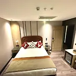 Edition Old City Hotel