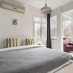 Specious And Stylish Apartment Near Bagdat Street With Excellent Location In Kadikoy