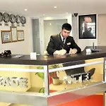 Bade 2 Hotel