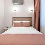 Duplex House Near Trendy Attractions In Sisli